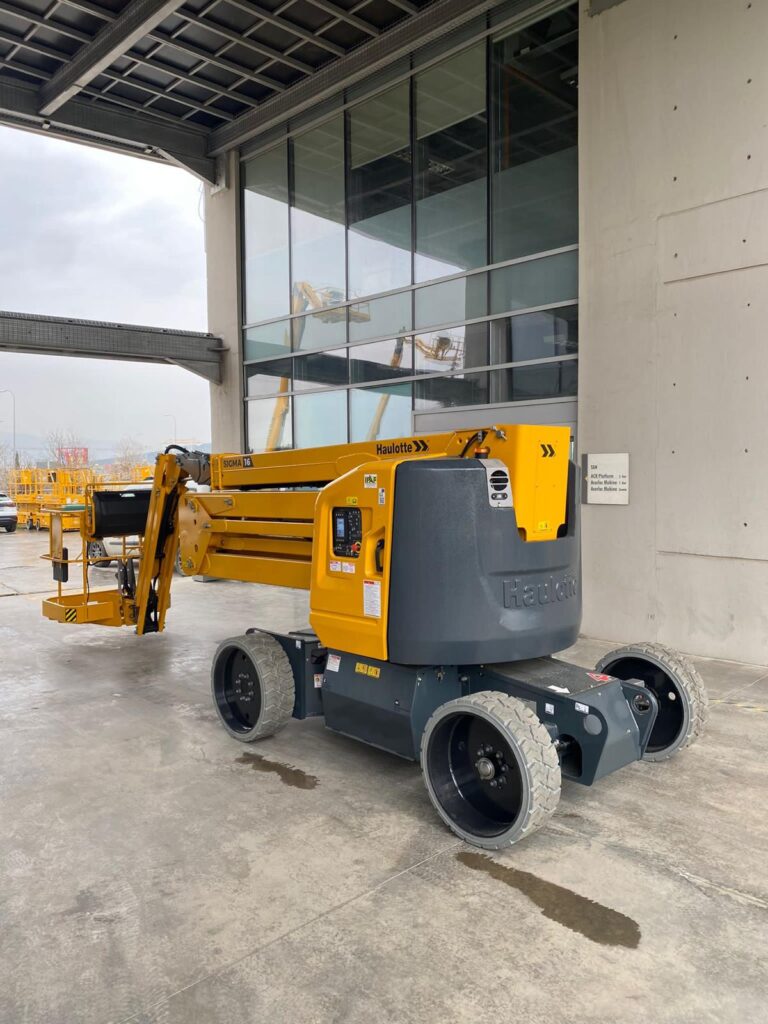 Kiralık Eklemli Platform Vinç